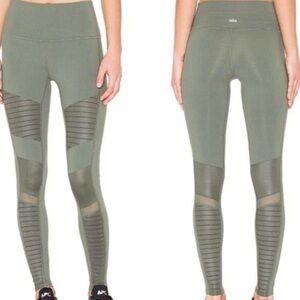 Women’s ALO Olive Green Moto-Style Legging Size XS